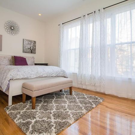 Modern Townhome,Boston Vacation,2 Bath,Pkg,Deck Brookline Exterior foto