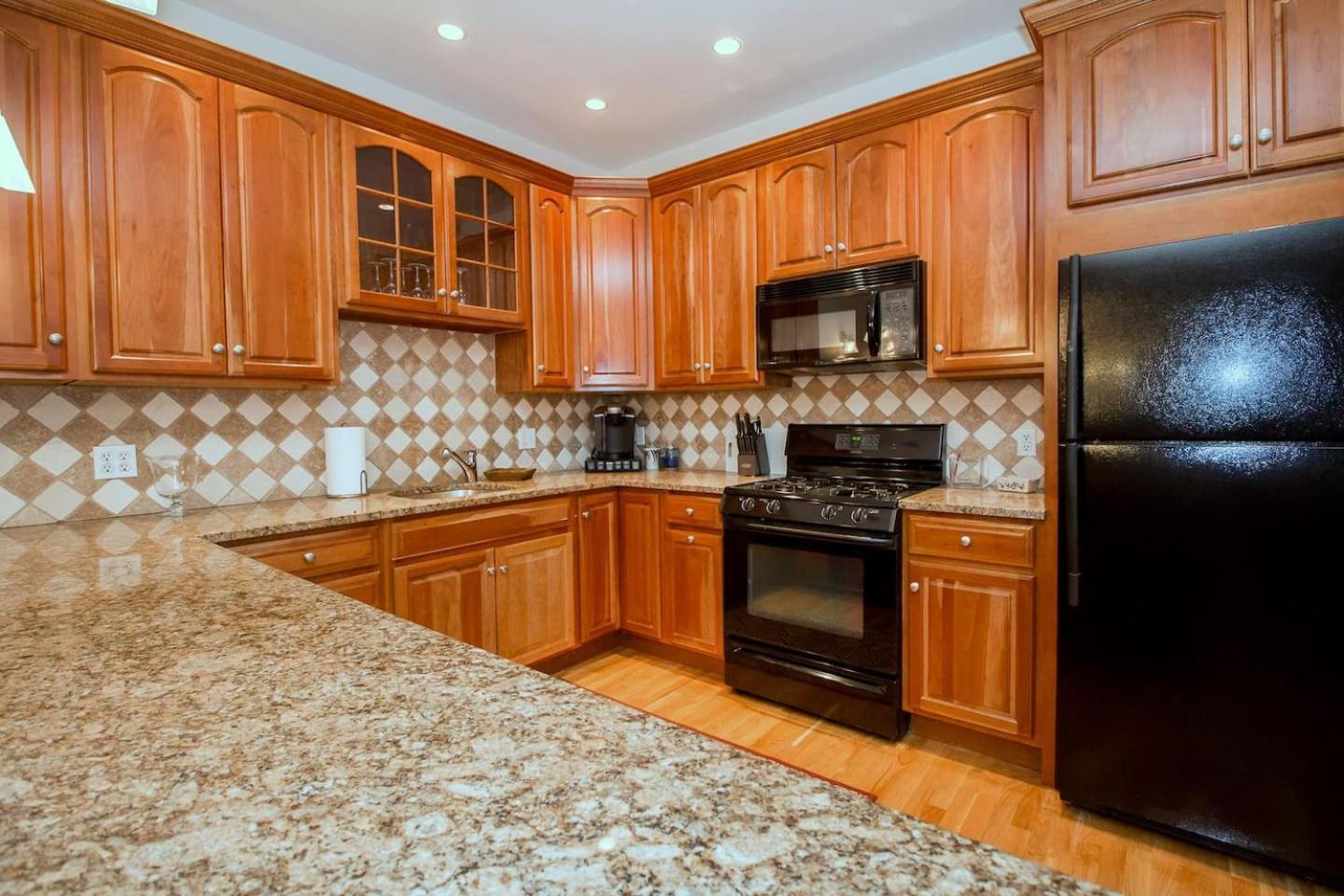 Modern Townhome,Boston Vacation,2 Bath,Pkg,Deck Brookline Exterior foto