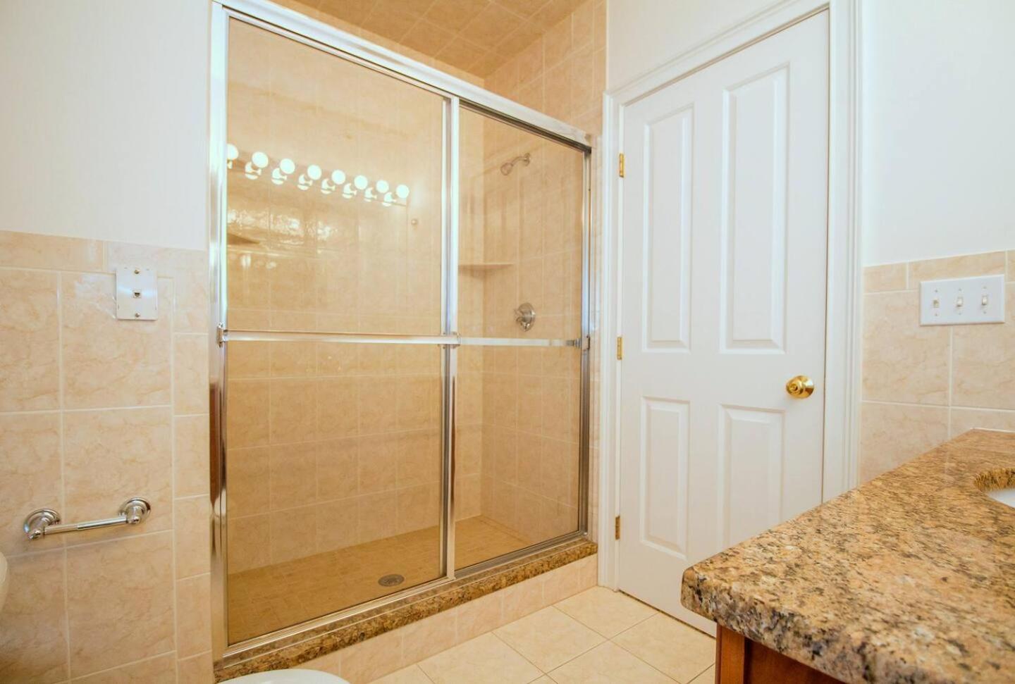 Modern Townhome,Boston Vacation,2 Bath,Pkg,Deck Brookline Exterior foto
